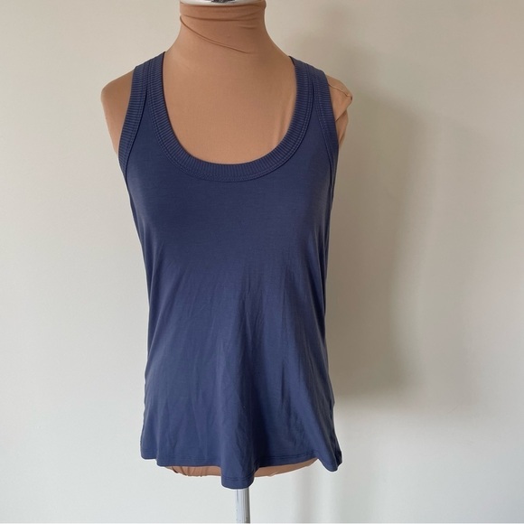 Athleta Blue Topanga Mesh Back Polyester Lyocell Tank Top 350528 EUC Size Small - Picture 1 of 12